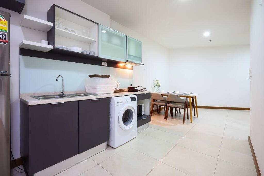 Specious Luxury 2 Bedrooms Apt. Chiang Mai Exterior photo