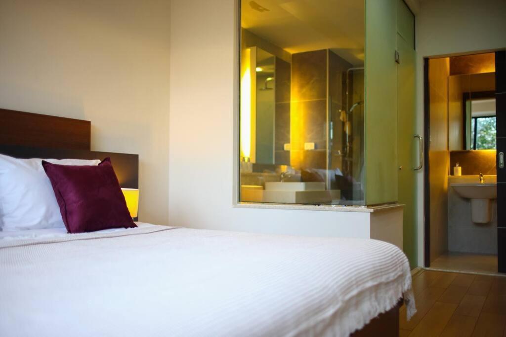 Specious Luxury 2 Bedrooms Apt. Chiang Mai Exterior photo