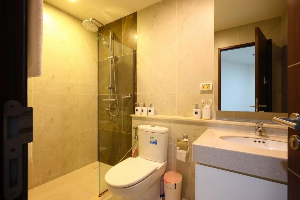 Specious Luxury 2 Bedrooms Apt. Chiang Mai Exterior photo