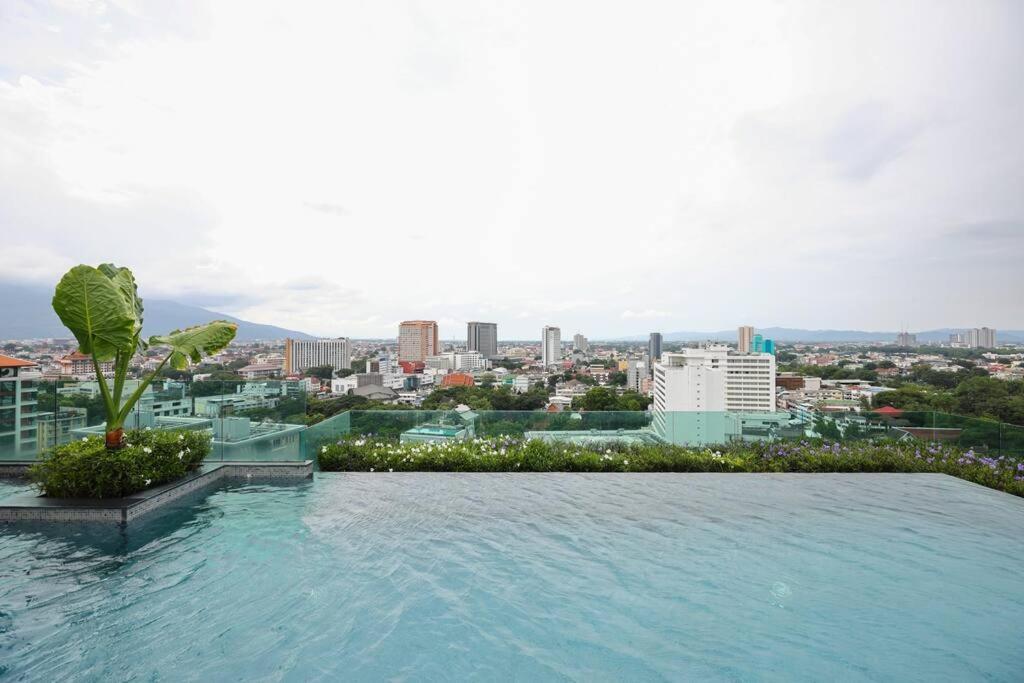 Specious Luxury 2 Bedrooms Apt. Chiang Mai Exterior photo