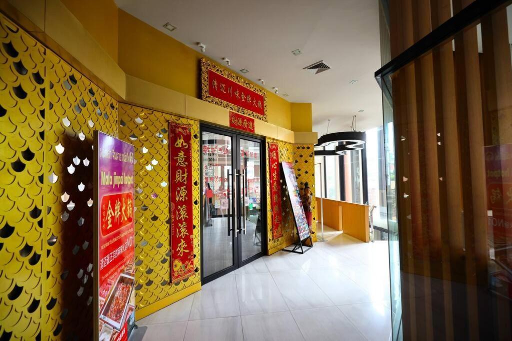 Specious Luxury 2 Bedrooms Apt. Chiang Mai Exterior photo